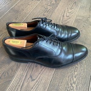 Allen Edmonds Park Avenue cap toe oxfords - 9.5 D